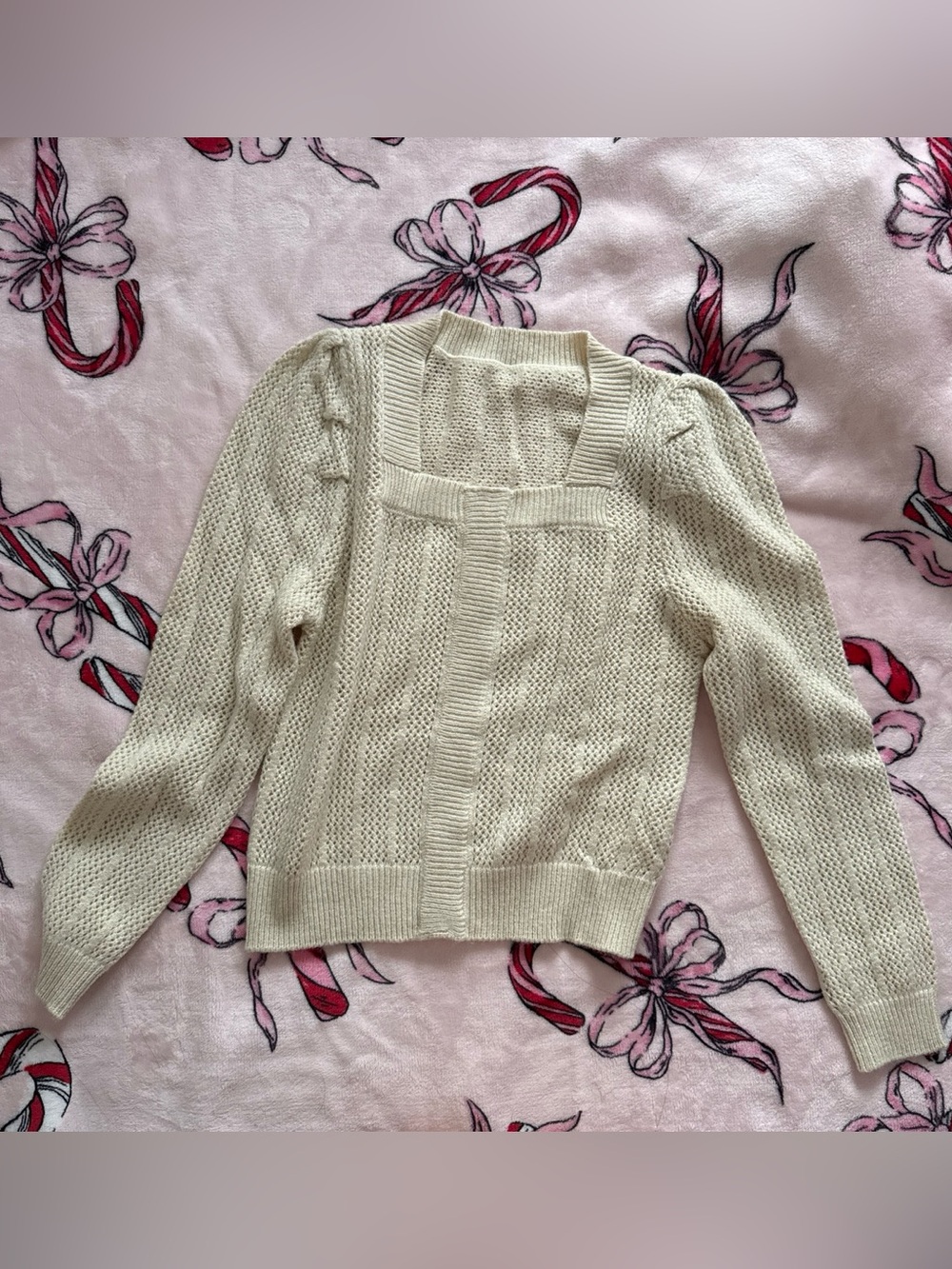 NWOT cream tan knit sweater small